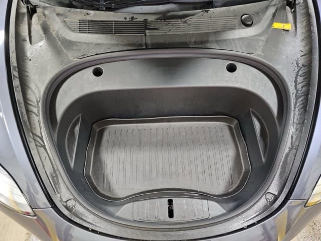 Used 2021 Tesla Model 3 Standard Range Plus image 17