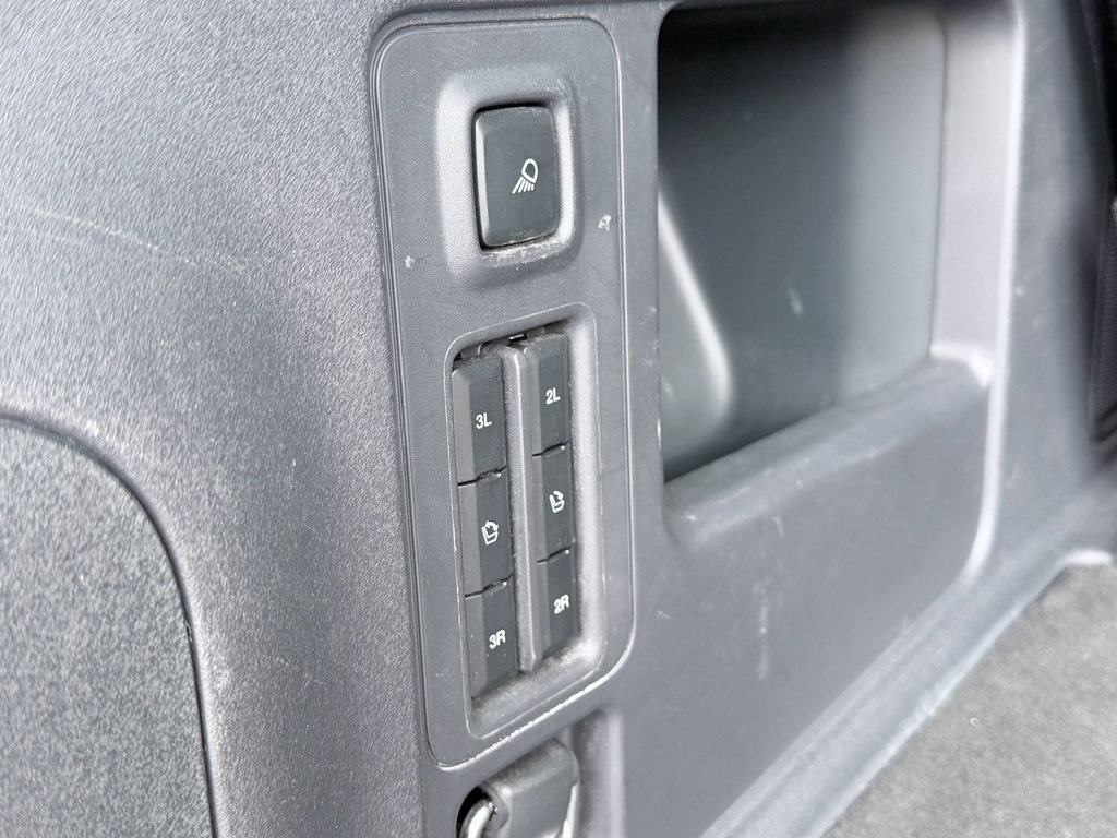Used 2025 Ford Expedition Platinum AWD/4WD image 11