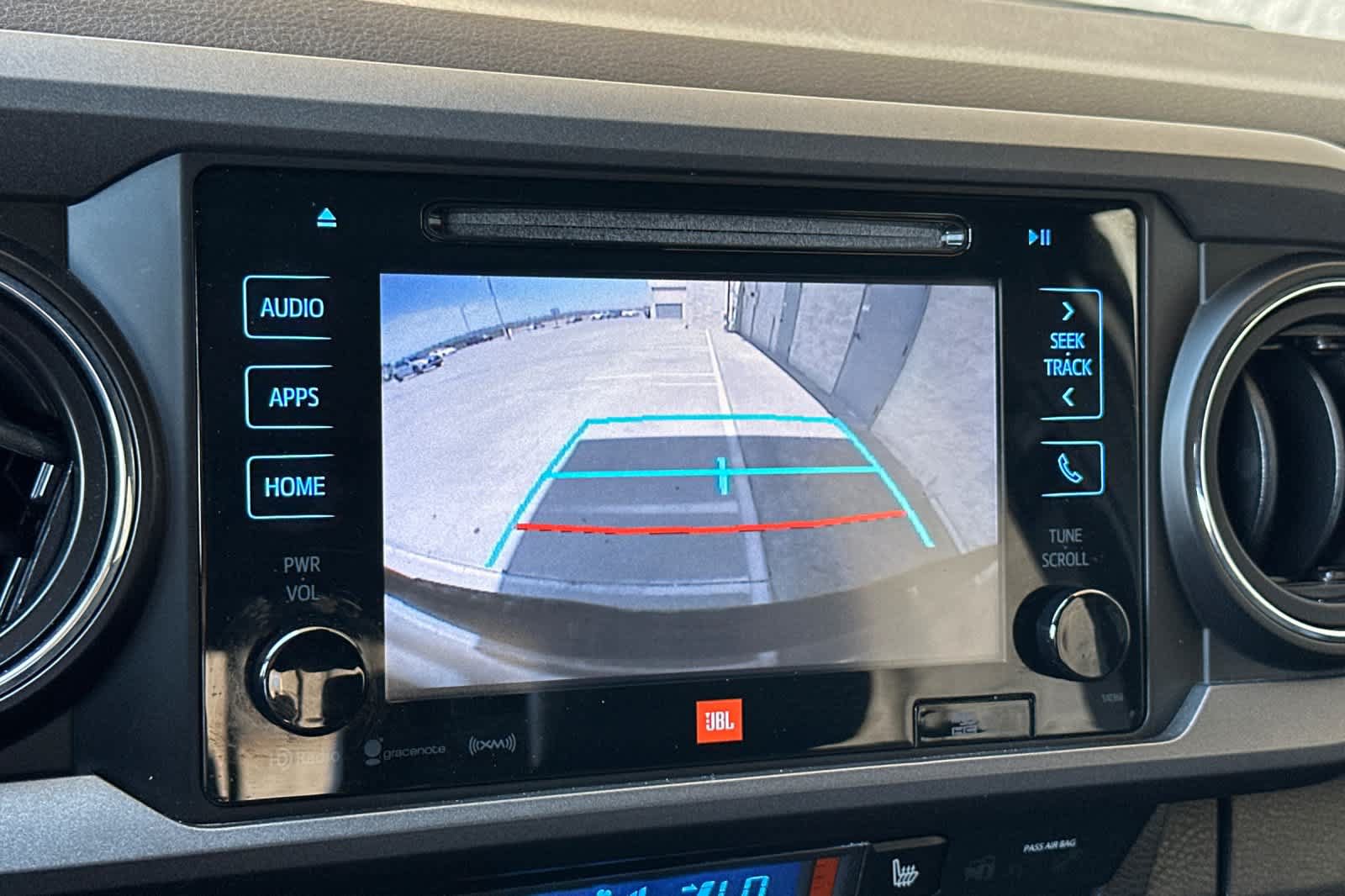 Used 2019 Toyota Tacoma TRD Off-Road AWD/4WD image 18