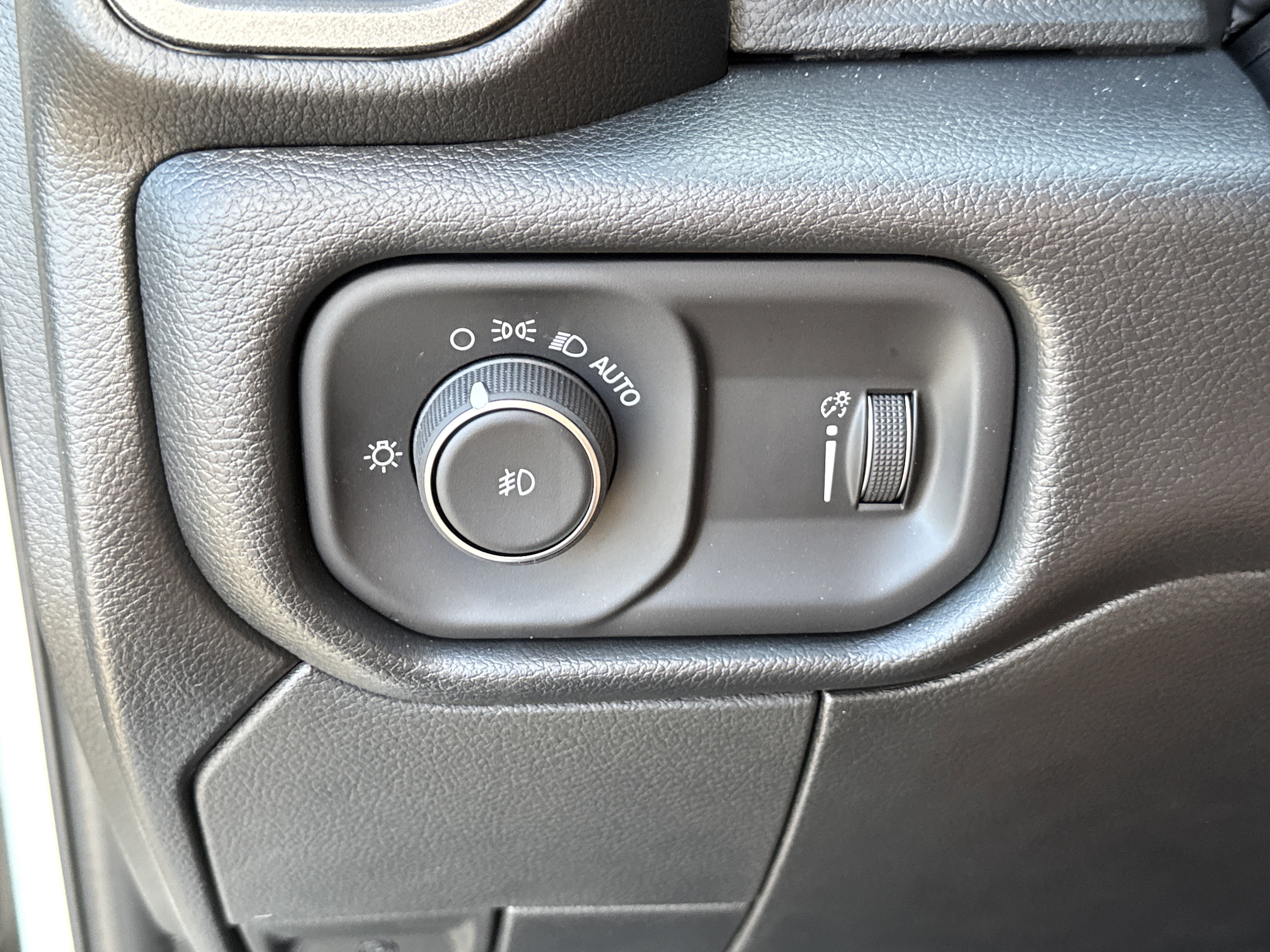 New 2026 RAM 5500 Tradesman image 31