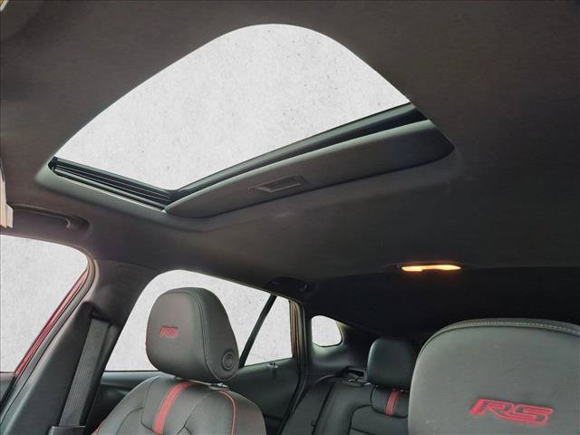 Used 2024 Chevrolet Trax RS w/ Sunroof Package FWD image 14