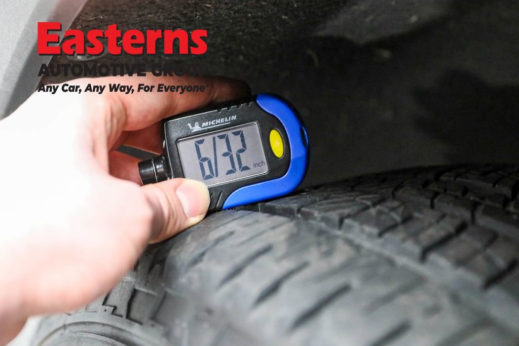 Used 2022 Chevrolet Traverse LT image 29