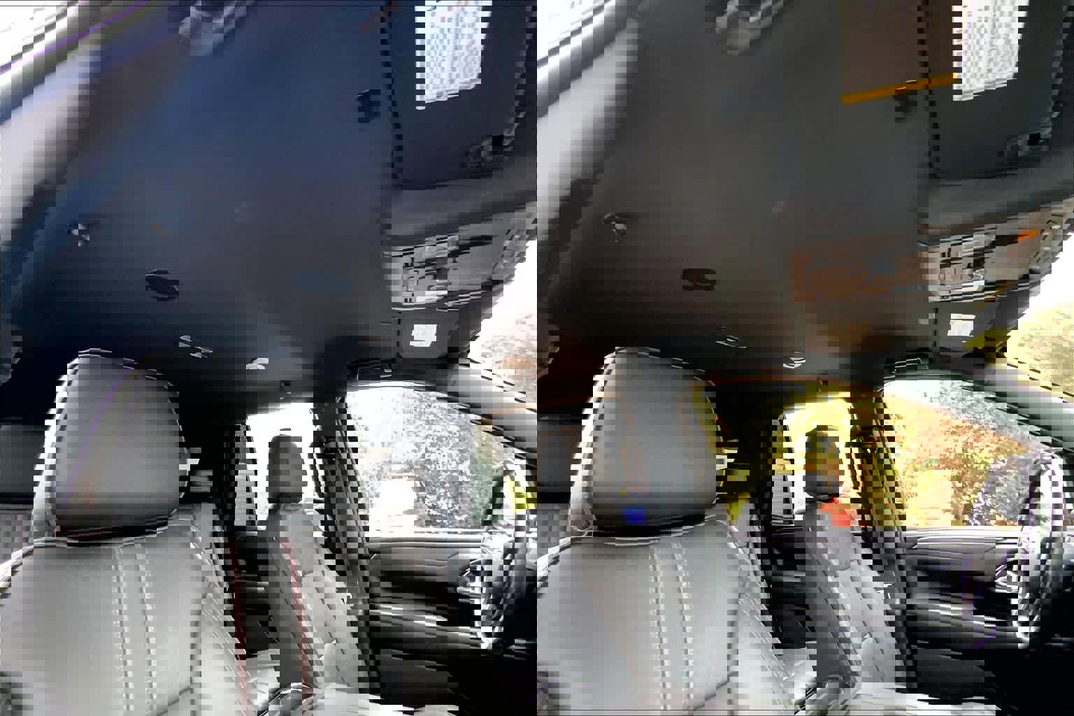 Used 2022 Chevrolet Tahoe RST w/ Sport Performance Package image 14