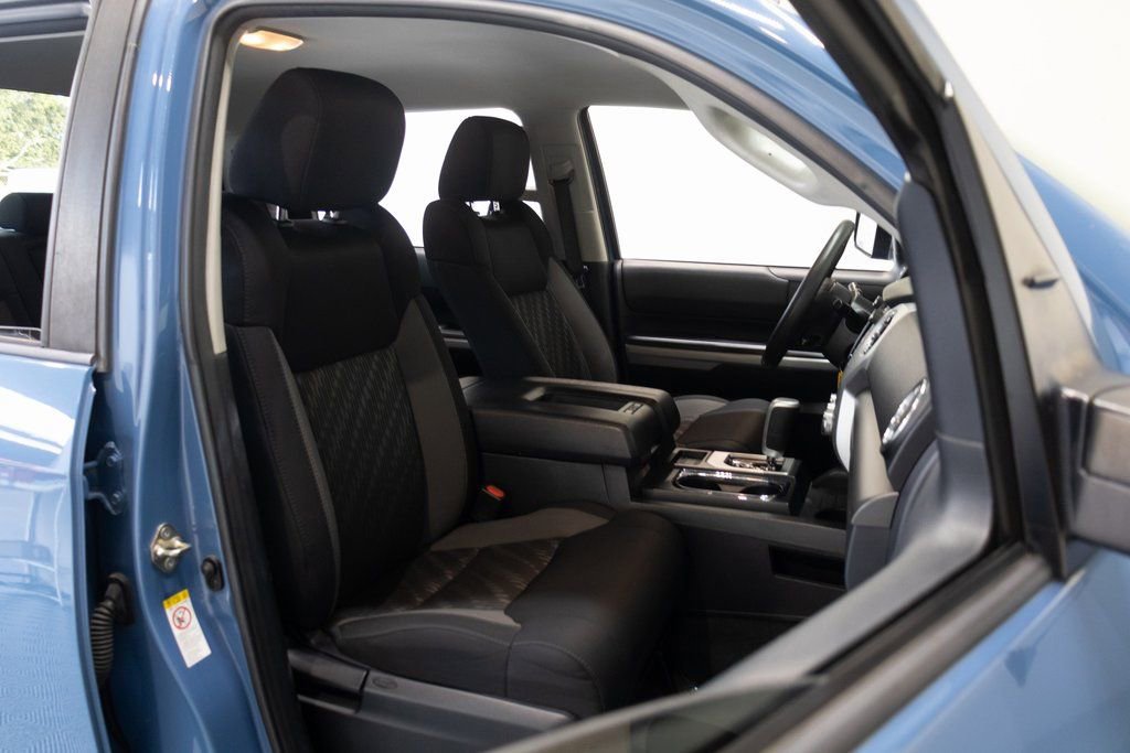 Used 2019 Toyota Tundra SR5 w/ SR5 Convenience Package image 21