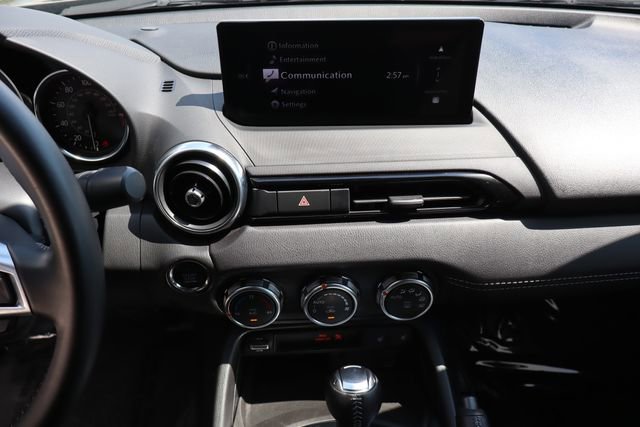Used 2025 MAZDA MX-5 Miata RF Grand Touring image 30