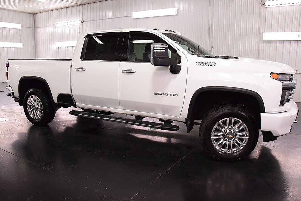 Used 2021 Chevrolet Silverado 2500 High Country w/ Z71 Off-Road Package image 9