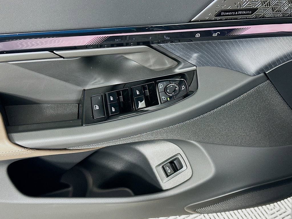 New 2026 BMW i5 eDrive40 w/ Premium Package RWD image 20