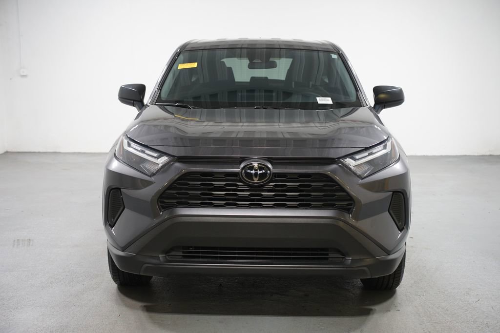Used 2024 Toyota RAV4 LE image 2