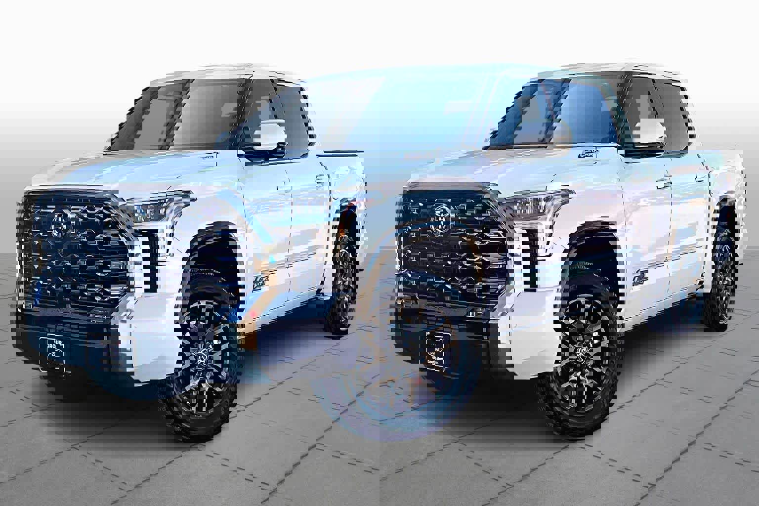 Used 2025 Toyota Tundra Platinum image 35