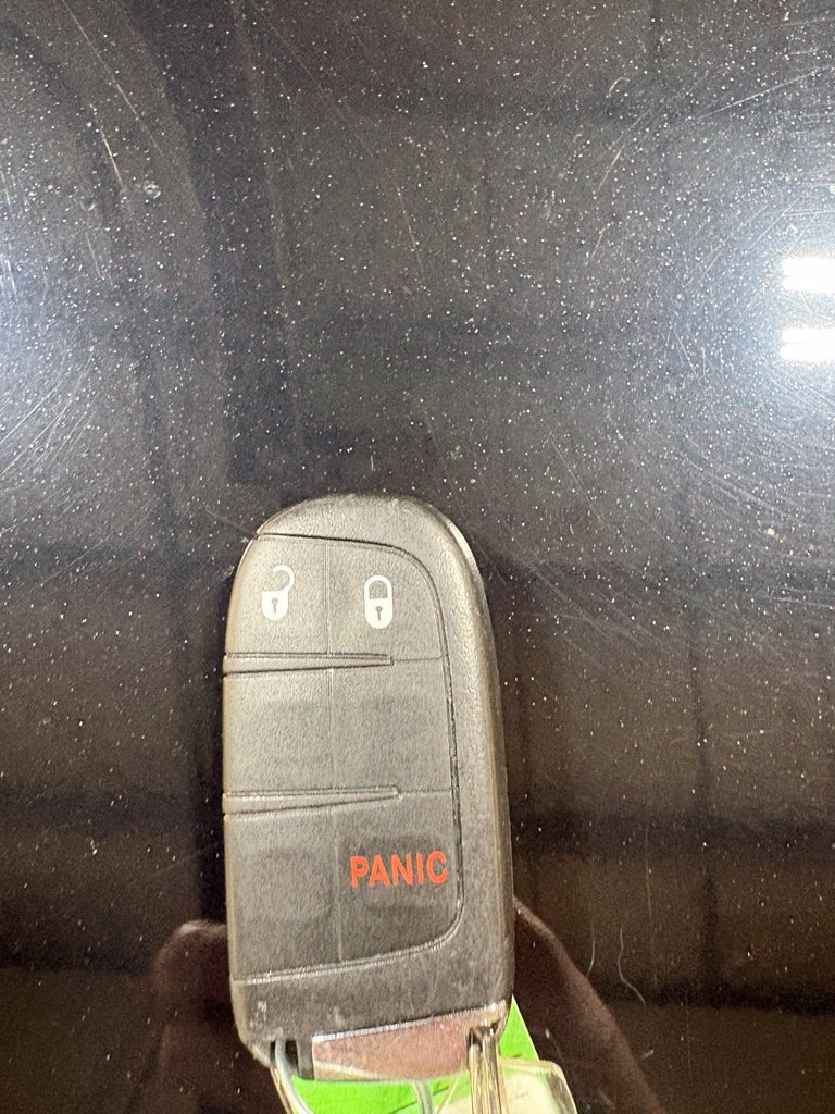 Used 2018 Jeep Compass Latitude AWD/4WD image 30