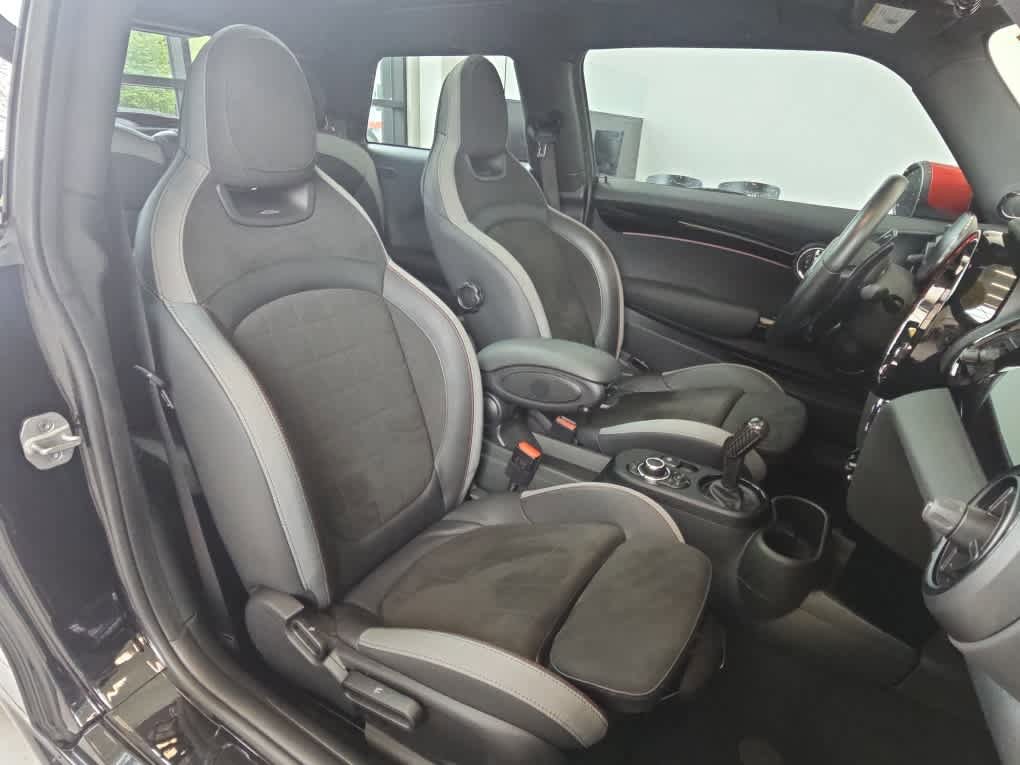 Used 2023 MINI Cooper John Cooper Works w/ Driver Assistance Package FWD image 25