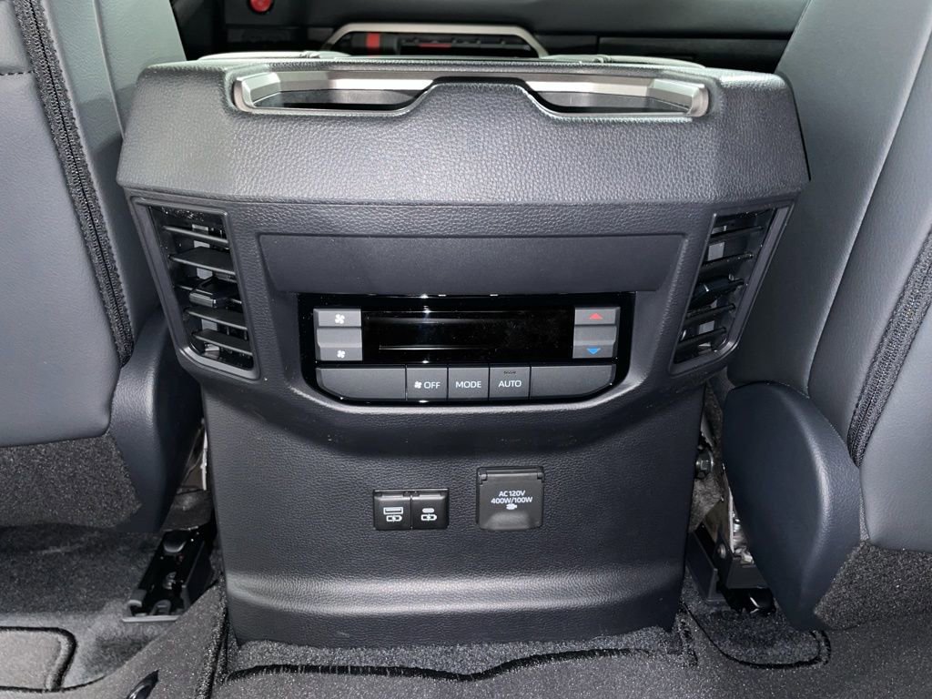 Used 2025 Toyota Sequoia SR5 AWD/4WD image 17