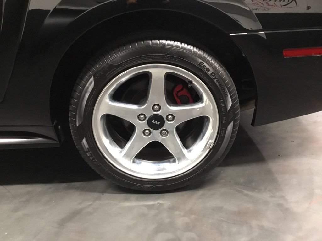Used 2001 Ford Mustang Cobra RWD image 28