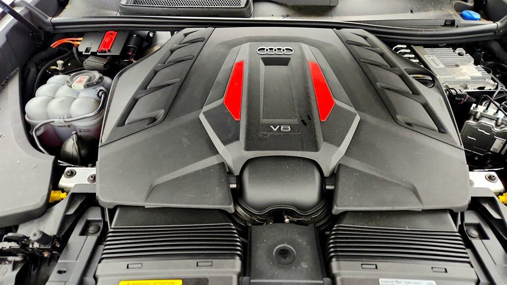 Used 2023 Audi SQ8 Prestige w/ Prestige Package image 29