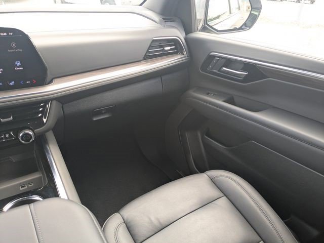 Certified 2025 Chevrolet Suburban Z71 AWD/4WD image 21