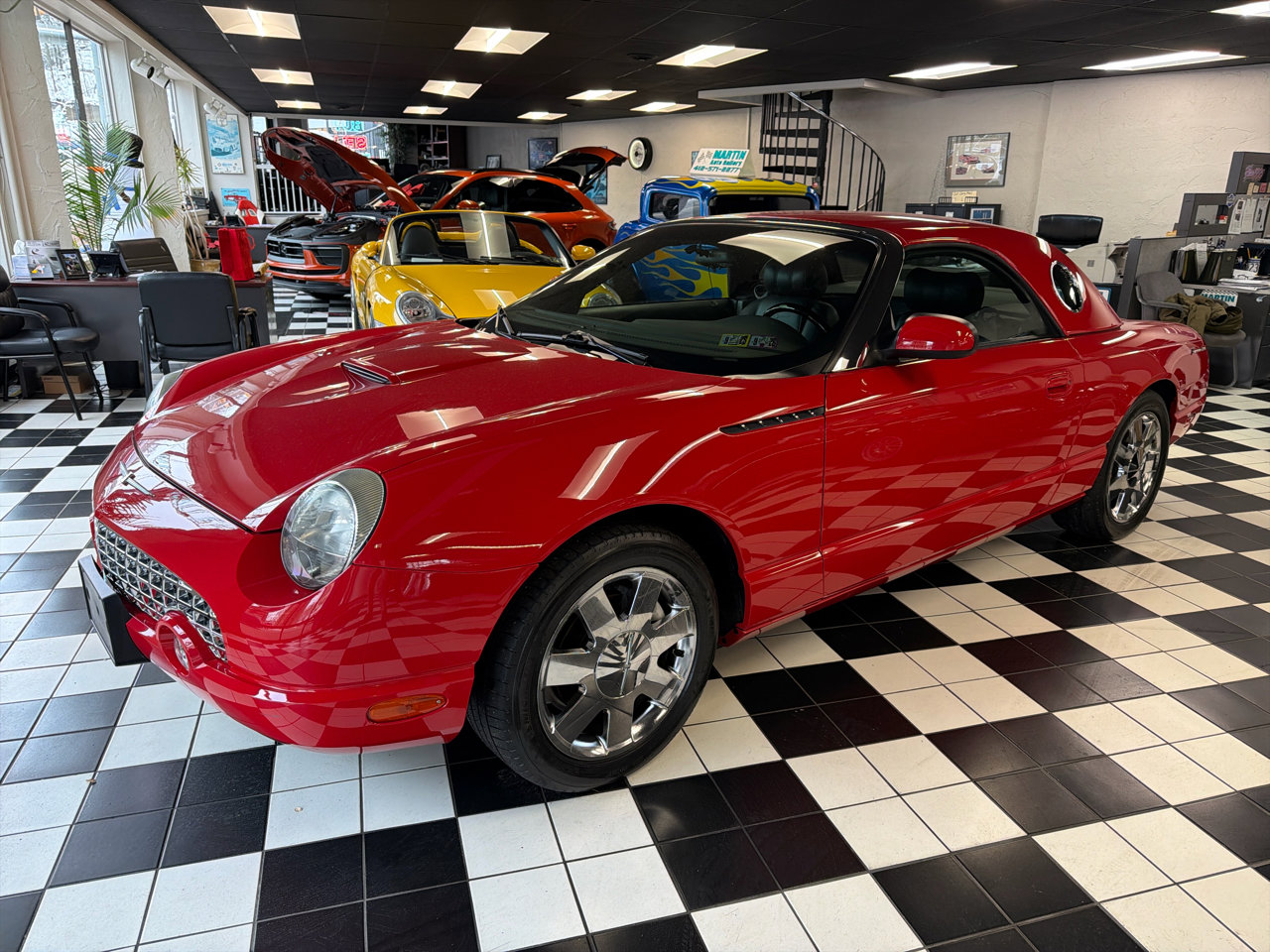 Used 2002 Ford Thunderbird Deluxe image 1
