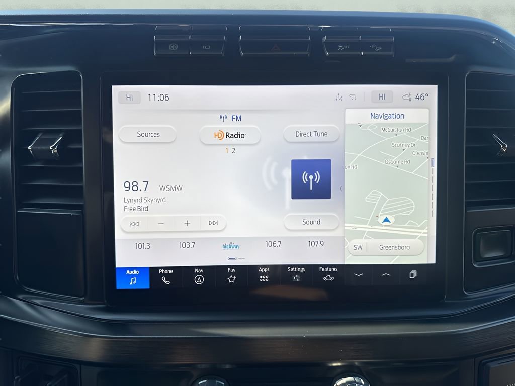 Used 2023 Ford F250 Lariat w/ Chrome Package image 18