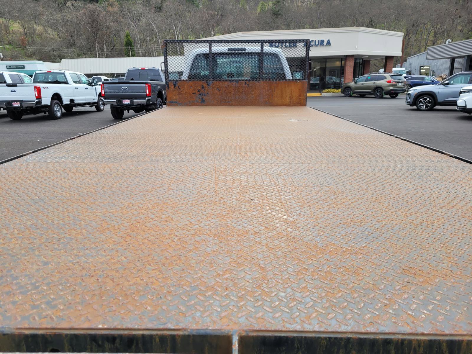 Used 2016 Ford F550 2WD Regular Cab Super Duty image 15