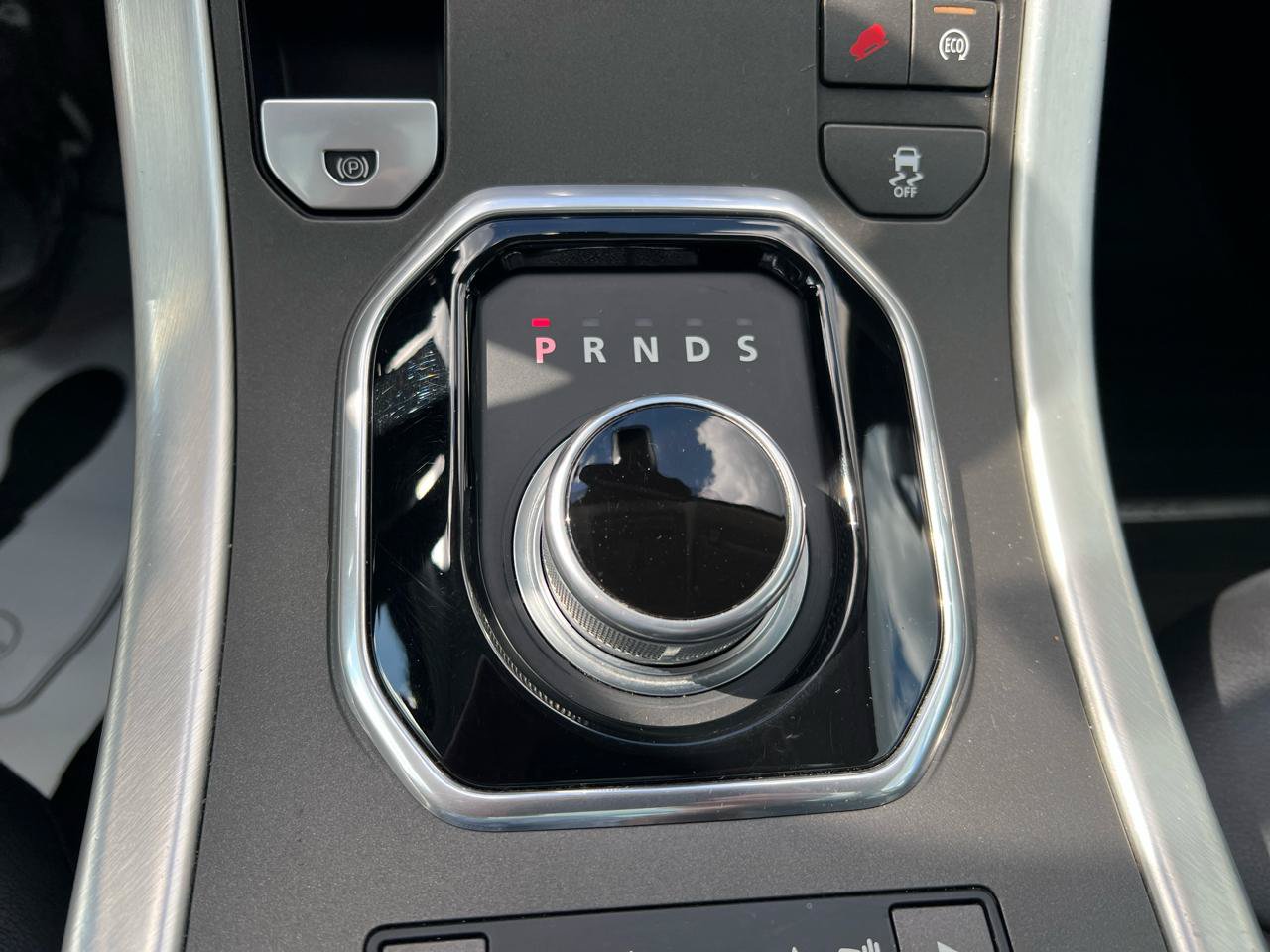 Used 2015 Land Rover Range Rover Evoque Pure Plus AWD/4WD image 26