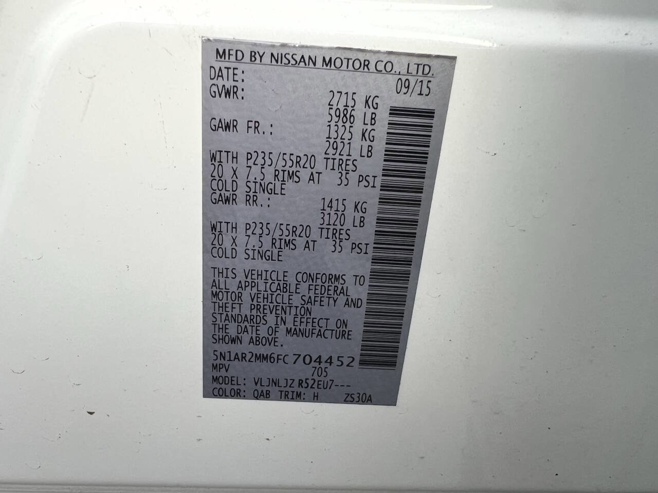 Used 2015 Nissan Pathfinder Platinum image 34