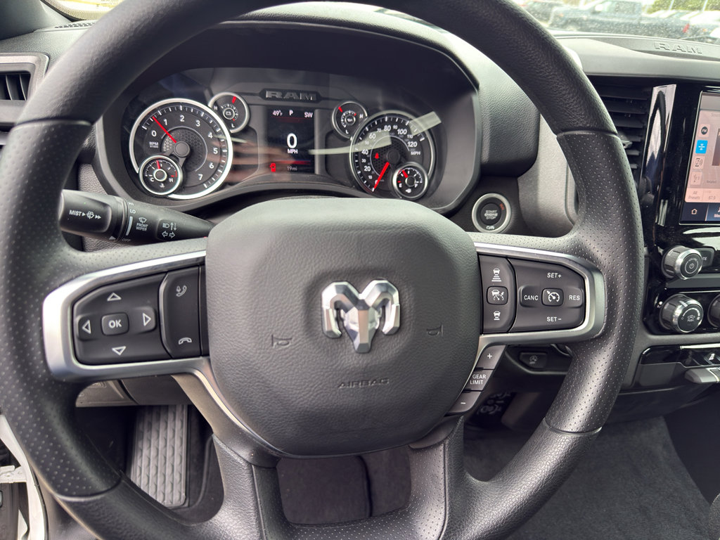 New 2026 RAM 1500 Express AWD/4WD image 16