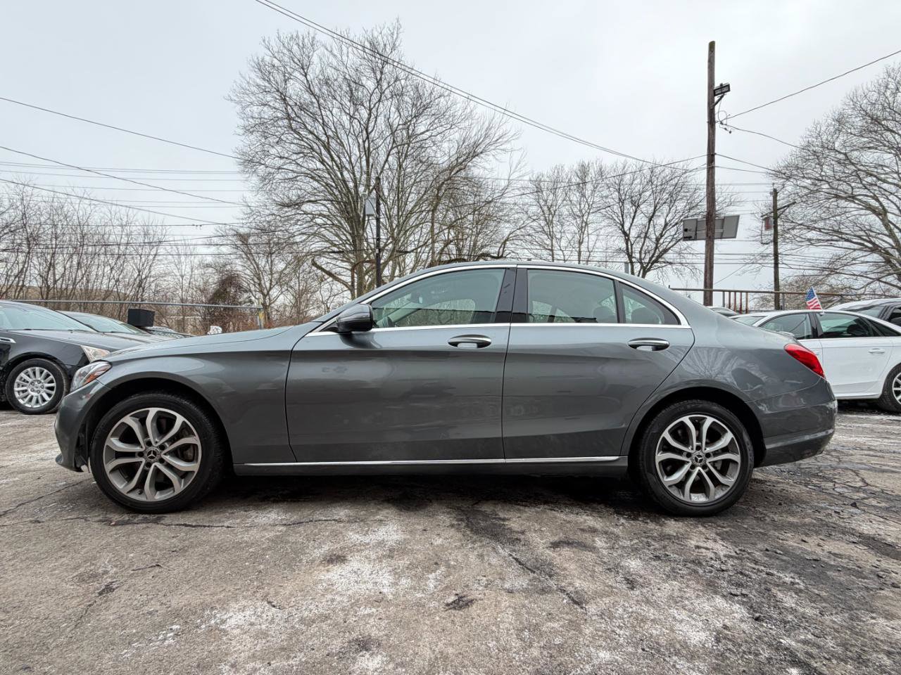Used 2018 Mercedes-Benz C 300 4MATIC Sedan image 5