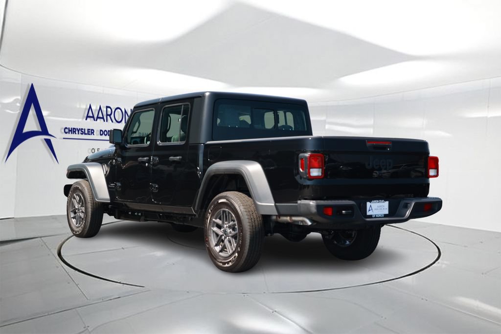 New 2026 Jeep Gladiator Sport AWD/4WD image 2