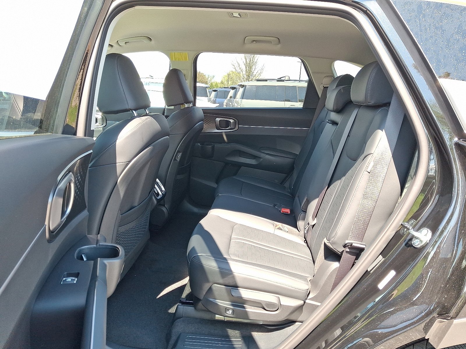 New 2026 Kia Sorento EX AWD/4WD image 6