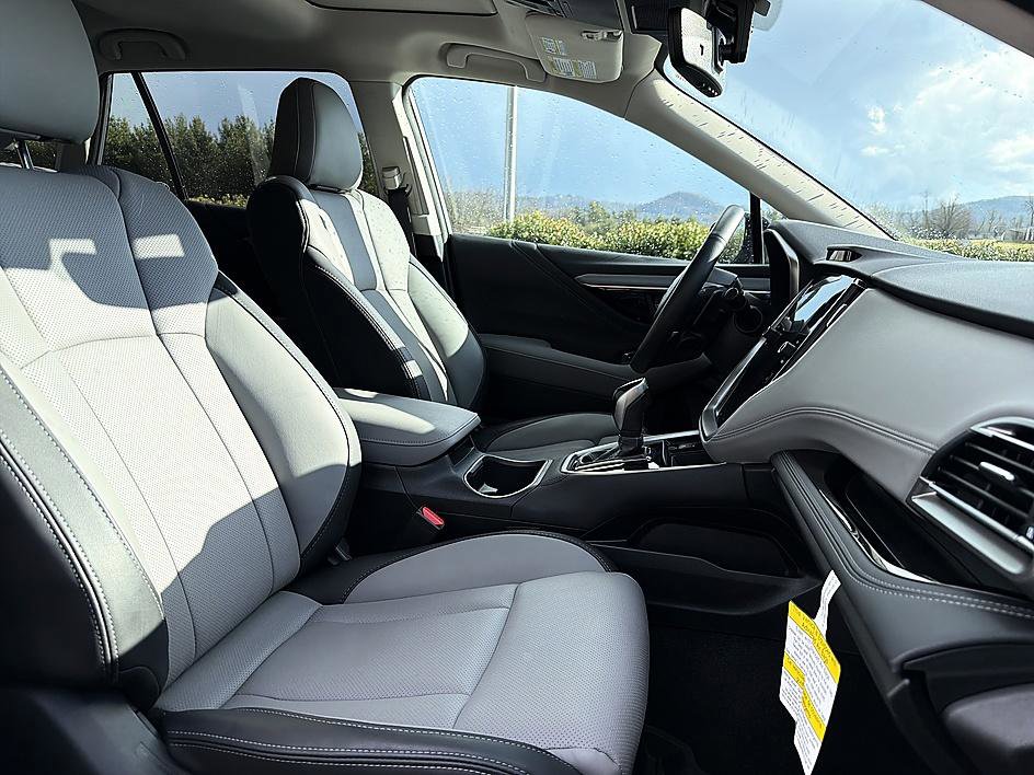 Used 2025 Subaru Outback Limited w/ Popular Package #2 image 21