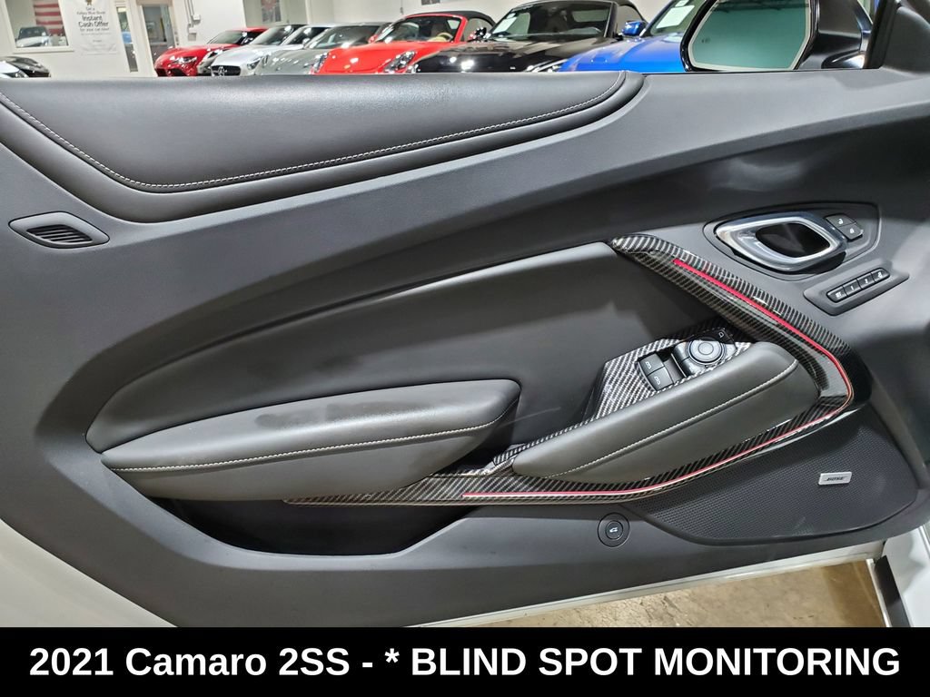 Used 2021 Chevrolet Camaro SS RWD image 8