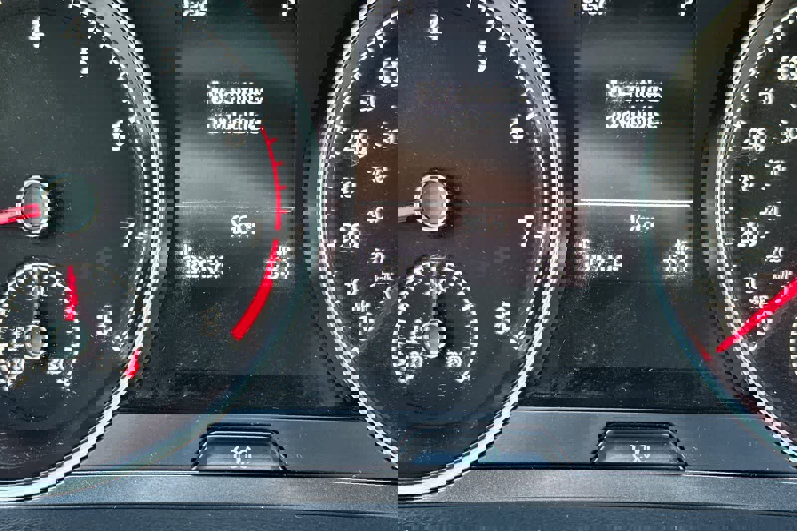 Used 2019 Volkswagen Golf S image 25