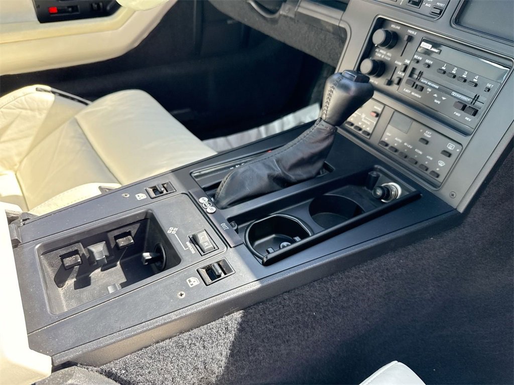 Used 1988 Chevrolet Corvette Coupe image 58