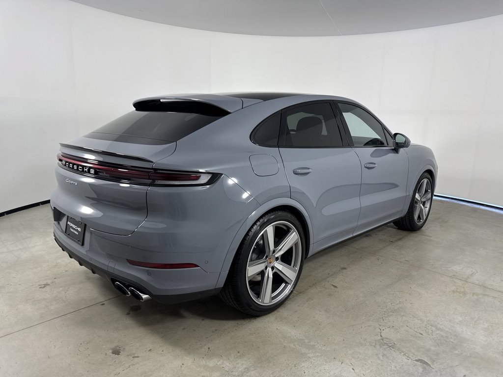 New 2026 Porsche Cayenne Coupe AWD/4WD image 7