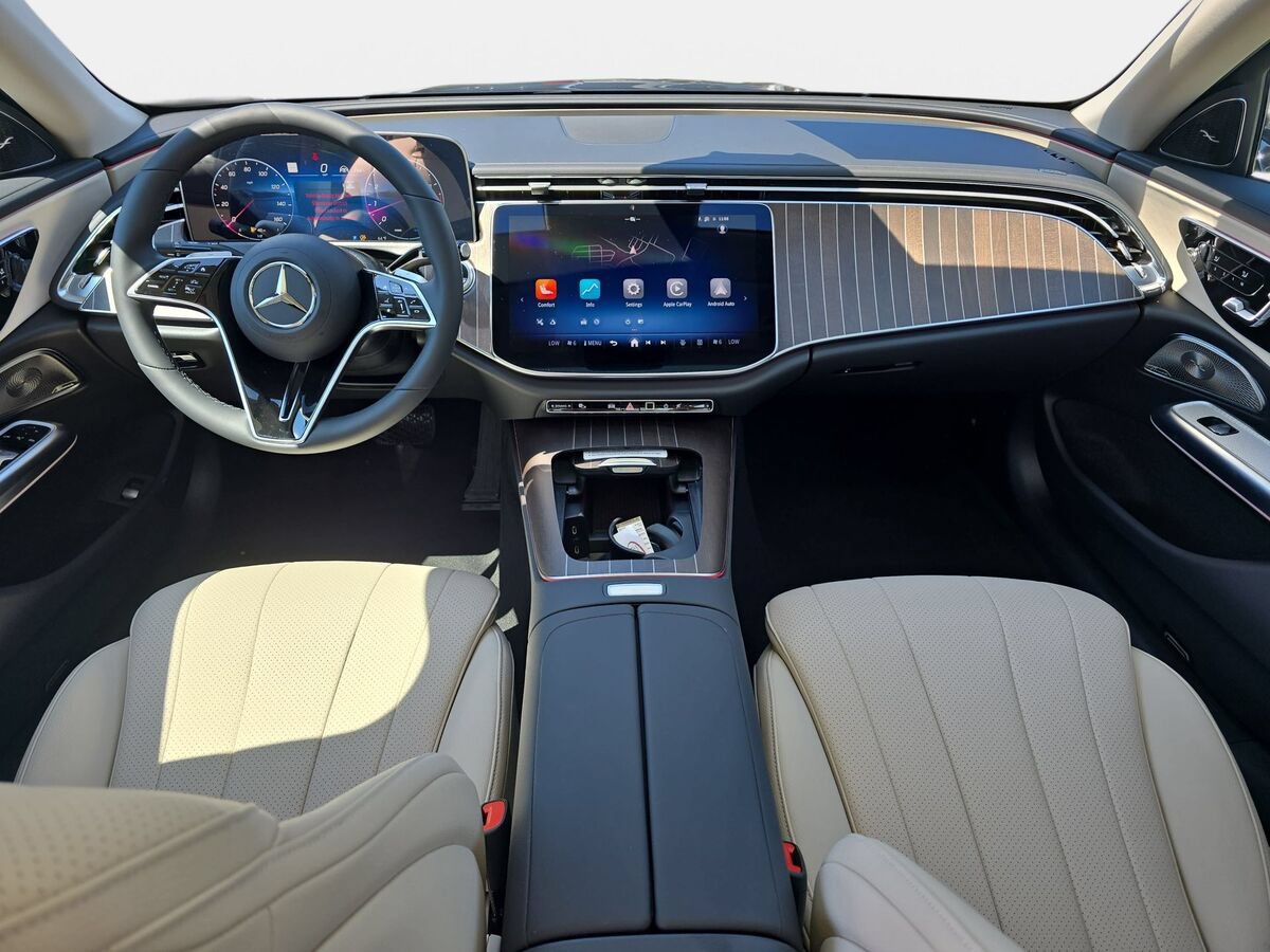 New 2026 Mercedes-Benz E 350 4MATIC Sedan image 9