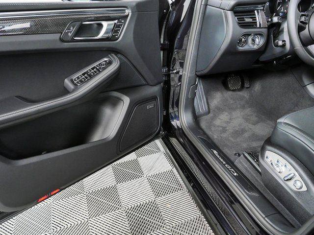 New 2026 Porsche Macan GTS AWD/4WD image 8
