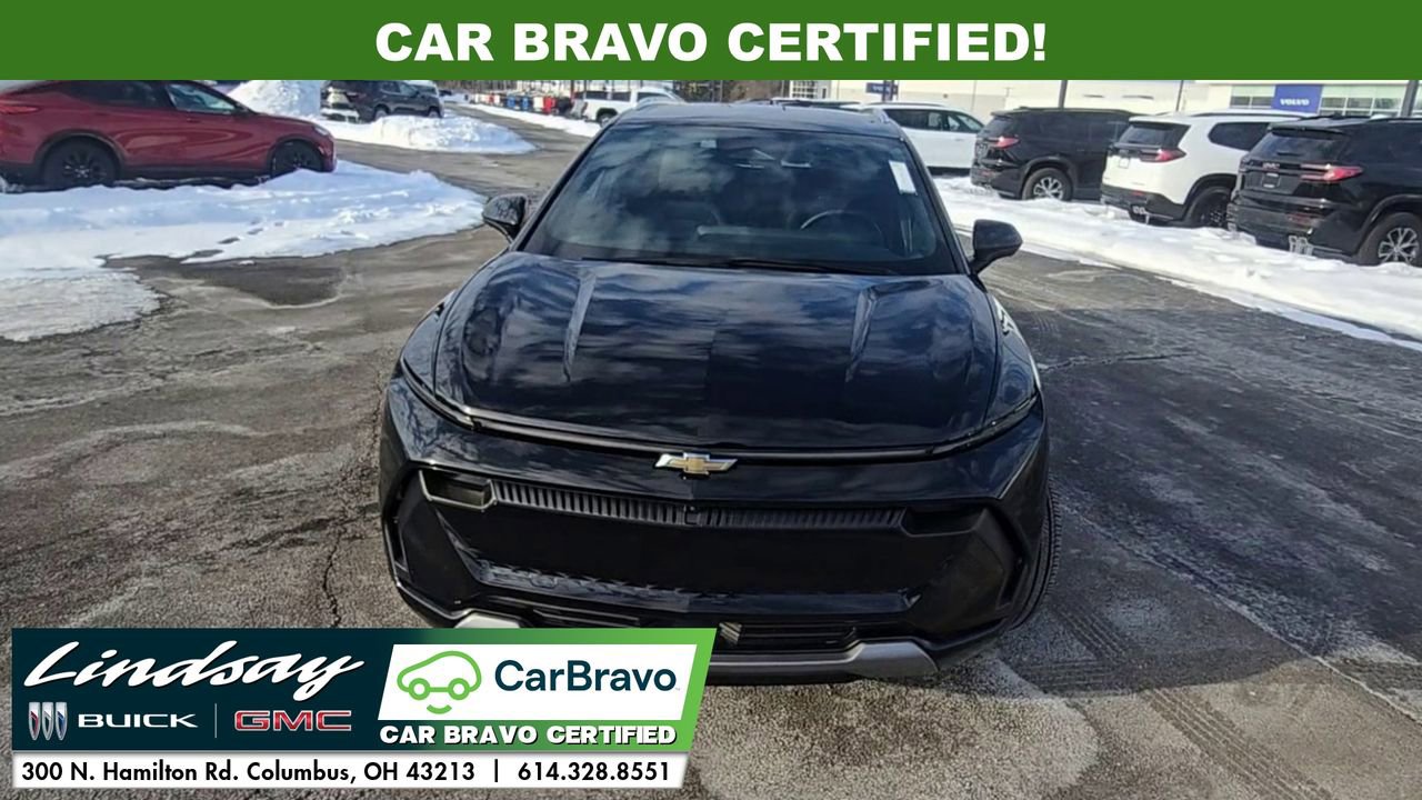 Used 2025 Chevrolet Equinox EV LT w/ Convenience Package image 3