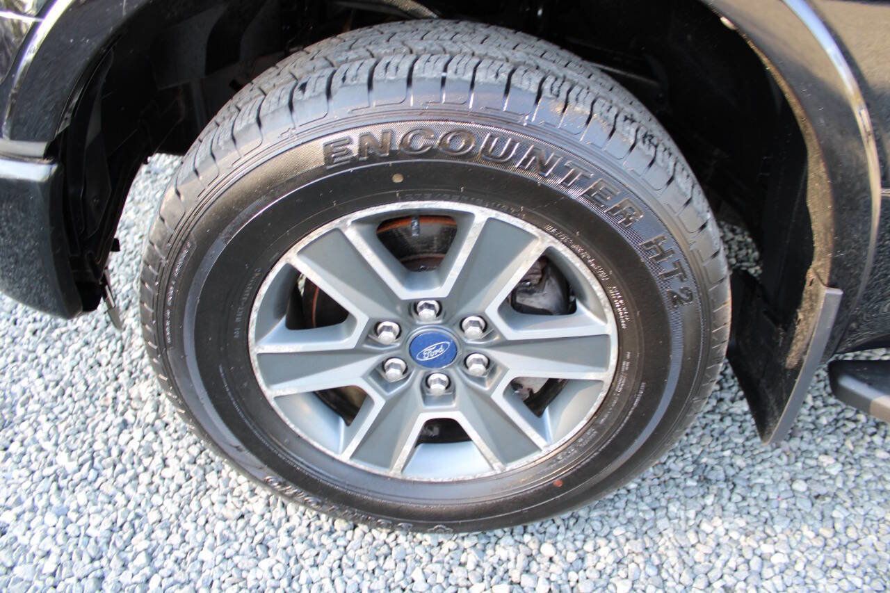 Used 2016 Ford F150 XLT w/ Equipment Group 302A Luxury AWD/4WD image 28