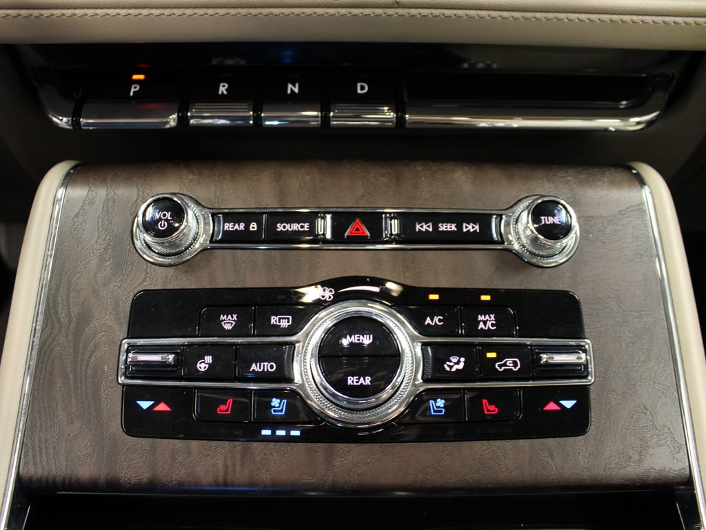 Used 2022 Lincoln Aviator Reserve w/ Equipment Group 201A AWD/4WD image 64