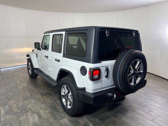 Used 2021 Jeep Wrangler Unlimited Sahara image 9