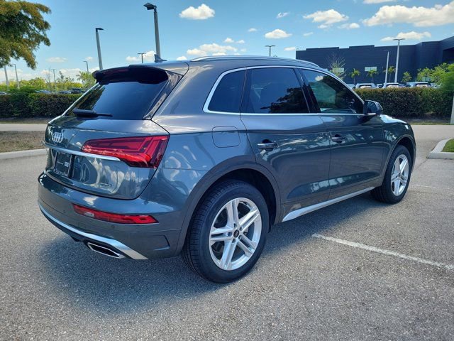 Certified 2024 Audi Q5 e Premium Plus w/ Premium Plus Package AWD/4WD image 7