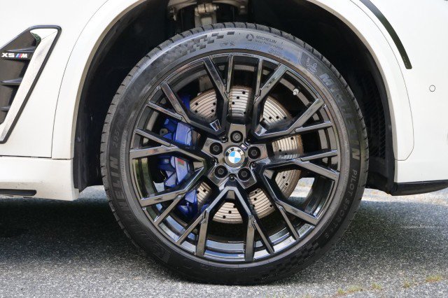 Used 2020 BMW X5 M w/ Executive Package AWD/4WD image 7
