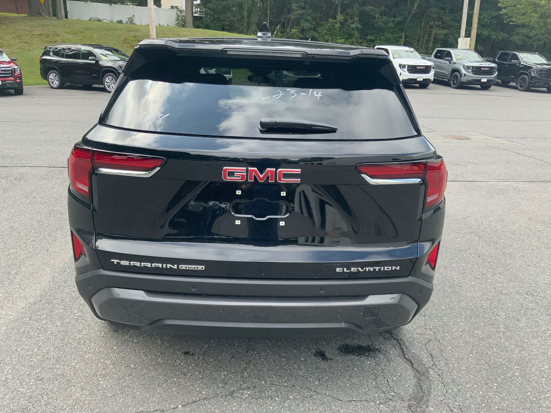New 2027 GMC Terrain Elevation w/ LPO, Floor Liner Package AWD/4WD image 60