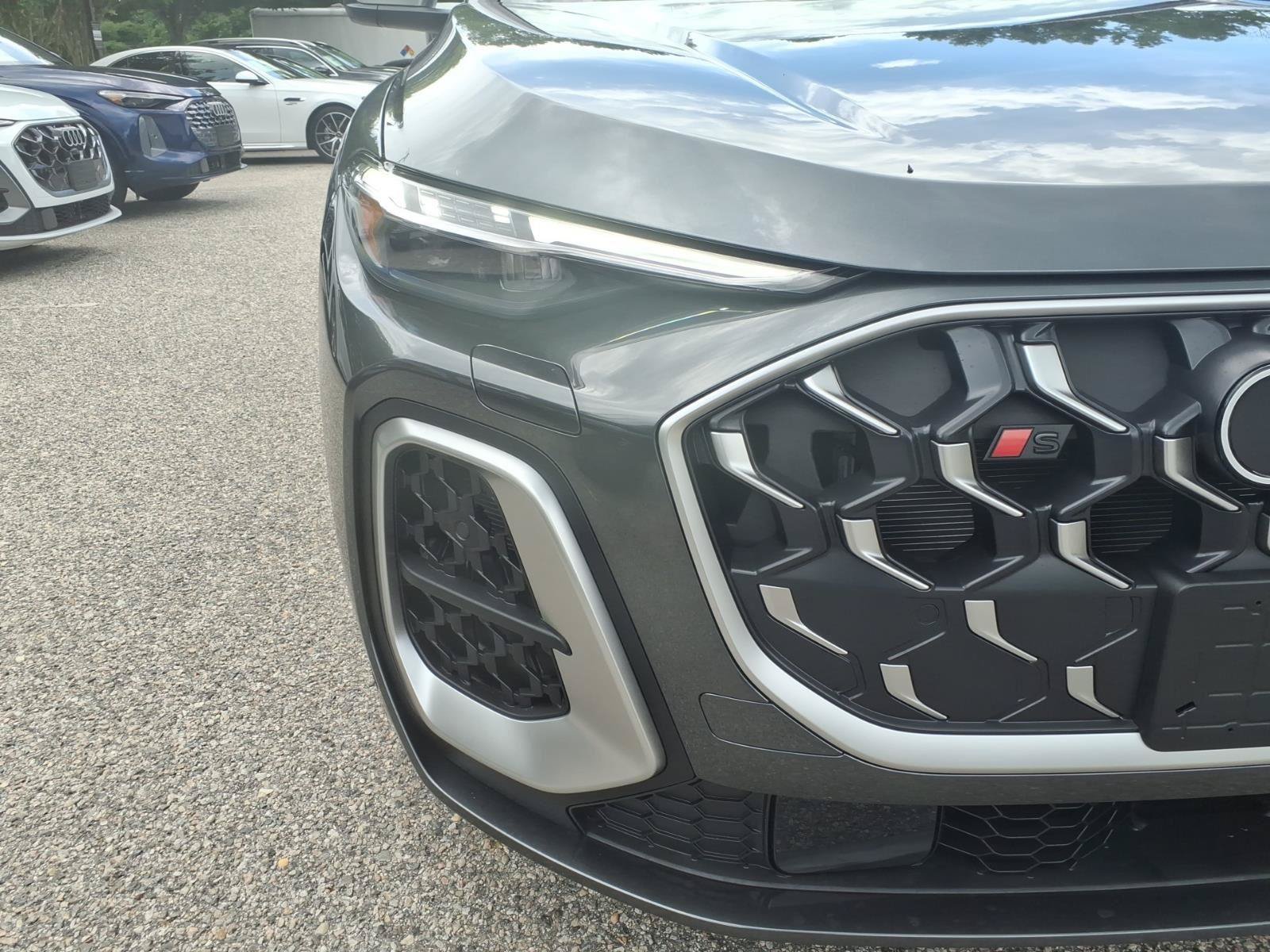 New 2026 Audi SQ5 Premium Plus AWD/4WD image 3