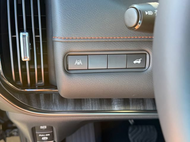 New 2026 Nissan Armada PRO-4X AWD/4WD image 12