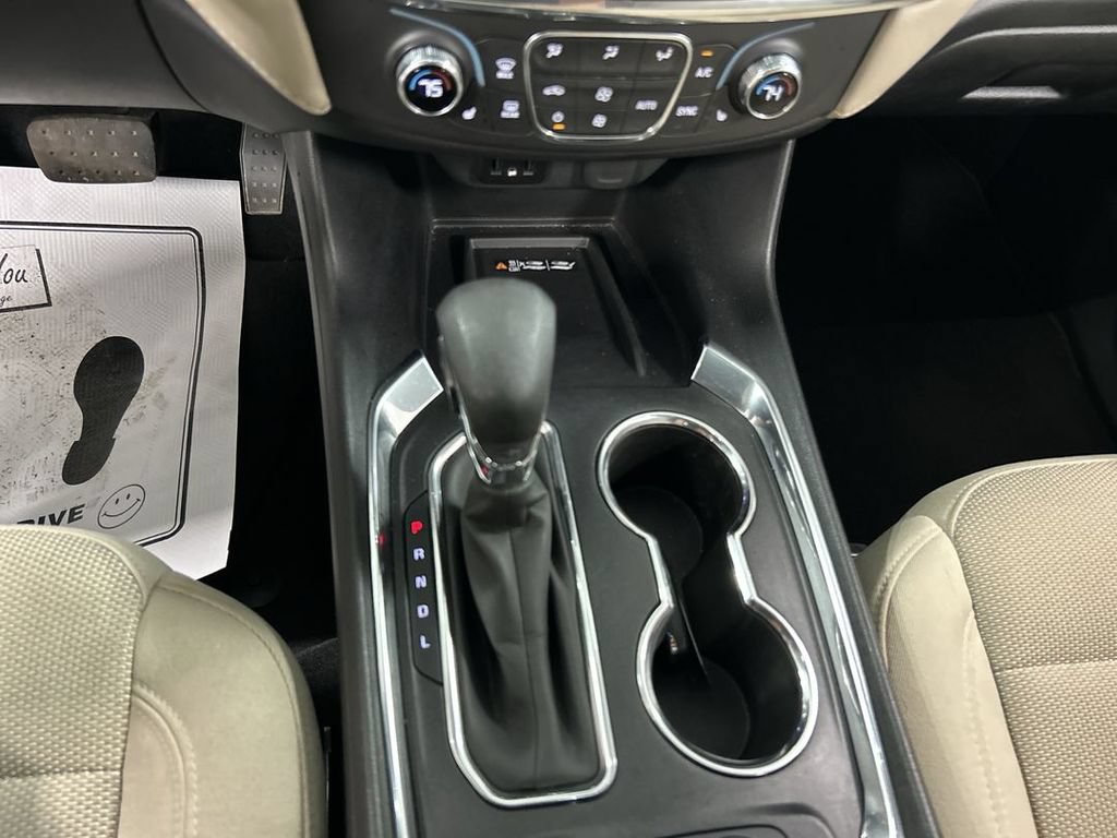 Certified 2023 Chevrolet Traverse LT AWD/4WD image 17