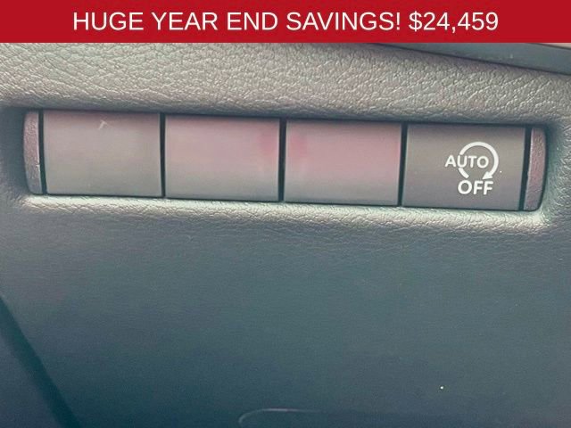 New 2025 Nissan Kicks SV w/ SV Premium Package AWD/4WD image 21