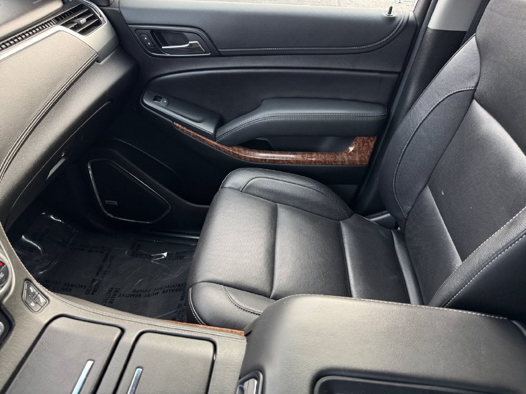 Used 2019 Chevrolet Tahoe Premier w/ RST 6.2L Performance Edition AWD/4WD image 29