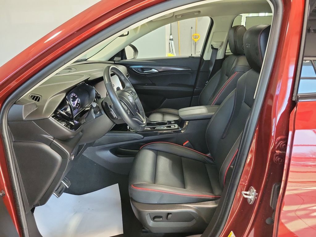 Used 2023 Buick Envision Essence w/ Sport Touring Package image 33
