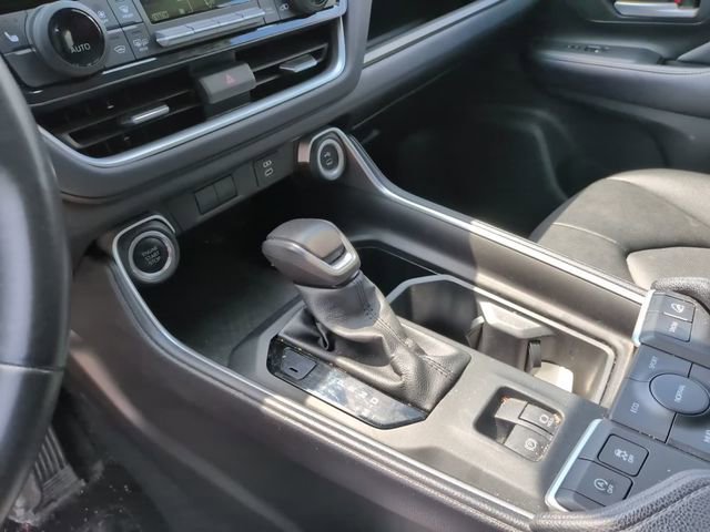 Used 2024 Toyota Grand Highlander XLE image 21