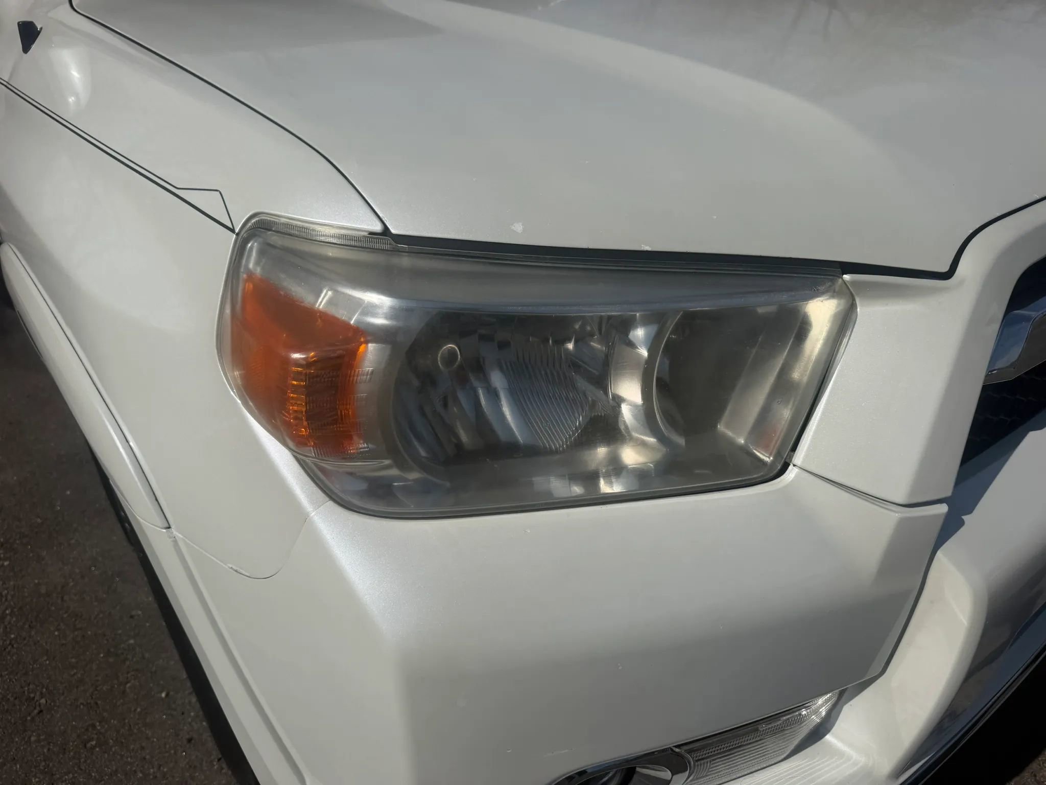 Used 2012 Toyota 4Runner SR5 AWD/4WD image 4